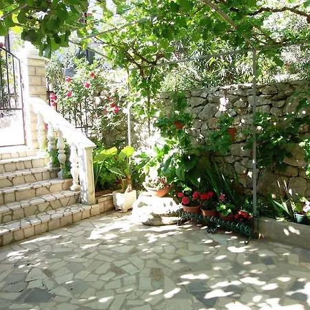 Beba Apartment *
