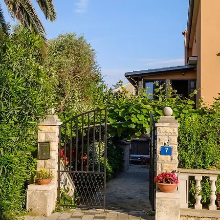 Apartment Beba