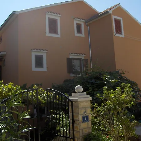 Beba Apartment Mali Losinj